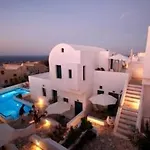Hotel Oia's Sunset